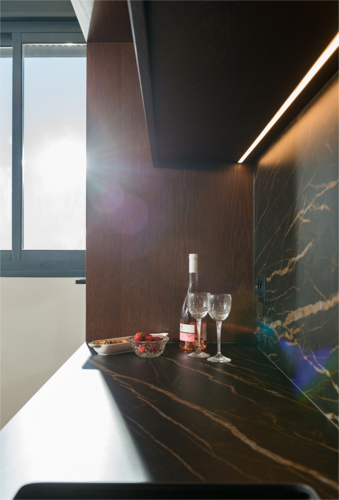 משטחי למינם, שיש טבעי