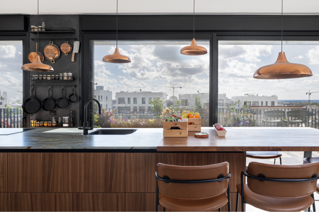 שיש בעיצוב איטלקי, שיש טבעי, קוורץ, משטחים למטבח